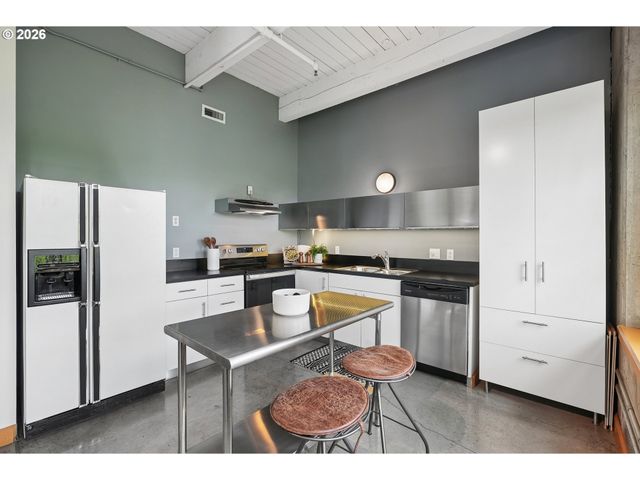 416 Nw 13TH Ave 313, Portland, OR 97209