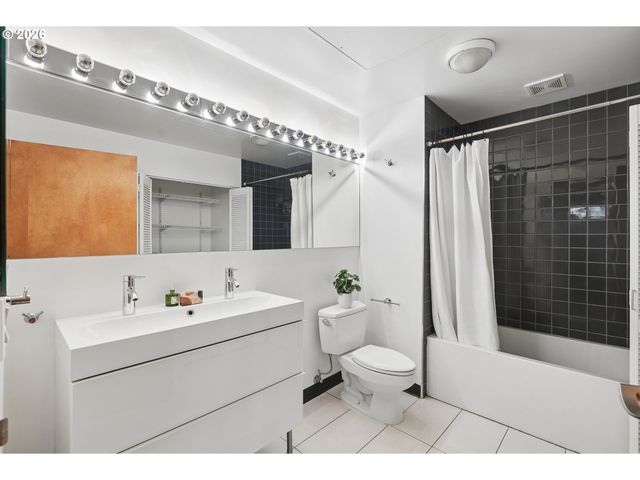 416 Nw 13TH Ave 313, Portland, OR 97209