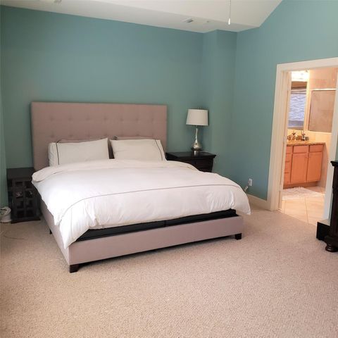 4517 Feagan Street B, Houston, TX 77007