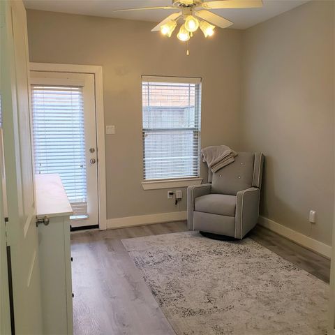 4517 Feagan Street B, Houston, TX 77007