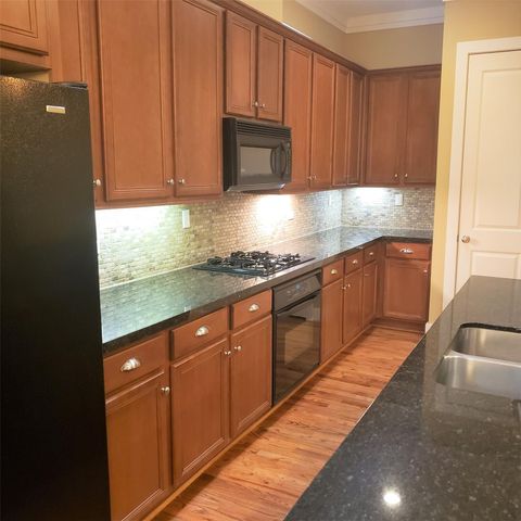 4517 Feagan Street B, Houston, TX 77007