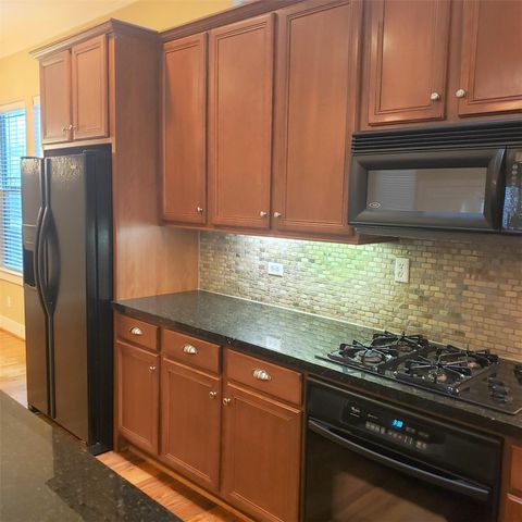 4517 Feagan Street B, Houston, TX 77007