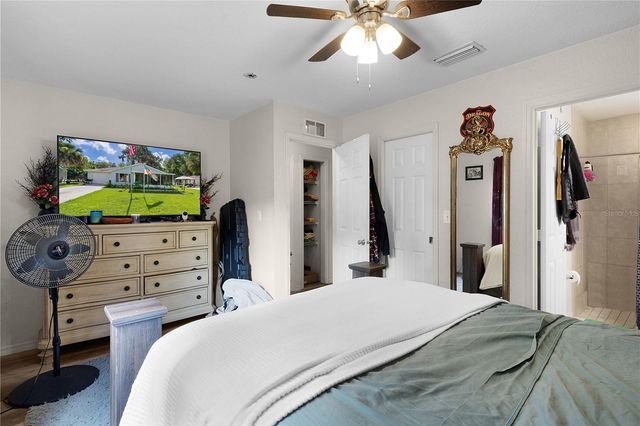 2597 NW CR 426F STREET NE, Lake Panasoffkee, FL 33538