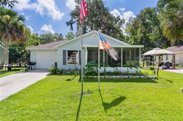 2597 NW CR 426F STREET NE, Lake Panasoffkee, FL 33538