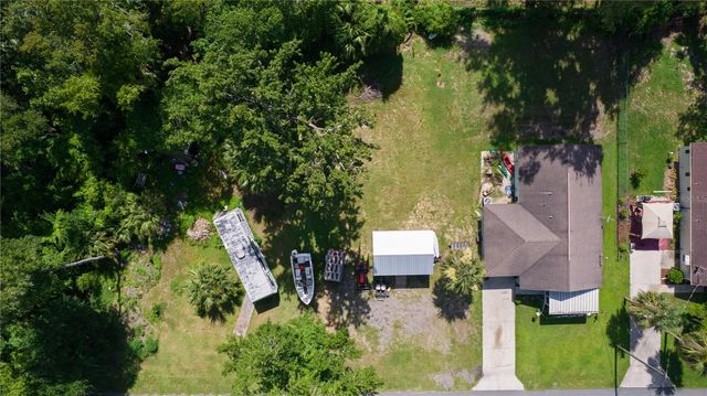 2597 NW CR 426F STREET NE, Lake Panasoffkee, FL 33538