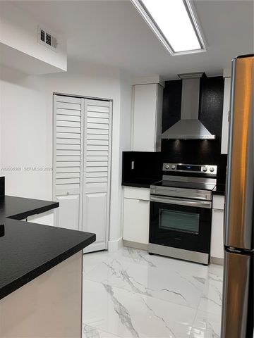 9273 Collins Ave 606, Surfside, FL 33154