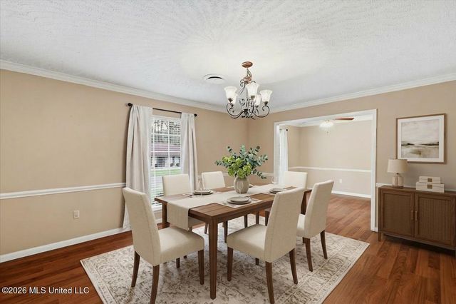 69 Summit Ridge Drive, Brandon, MS 39042