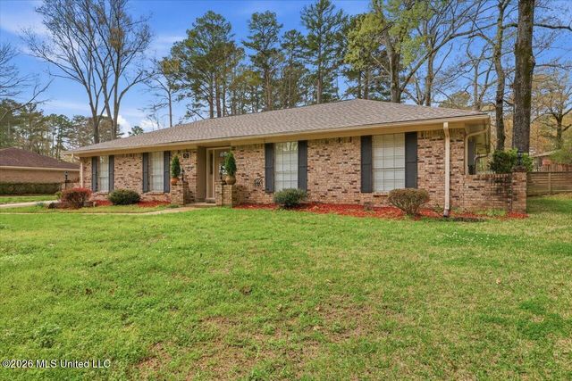 69 Summit Ridge Drive, Brandon, MS 39042