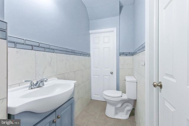664 POPLAR ST, Lancaster, PA 17603