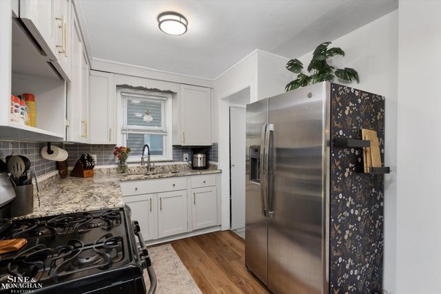 2011 Dallas Avenue, Royal Oak, MI 48067