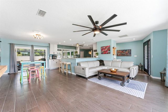 1138 PELICAN PLACE, Safety Harbor, FL 34695