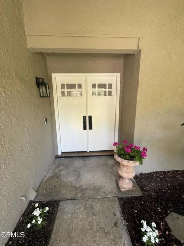 1502 Briarglen Avenue, Westlake Village, CA 91361