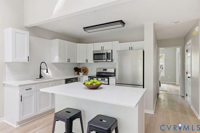 10929 Point Grey Rd, Henrico, VA 23233