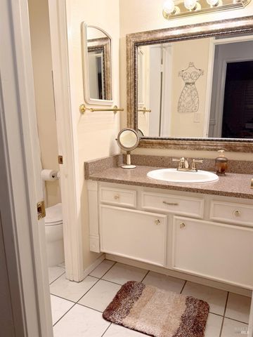 124 Gregory Ln, Vallejo, CA 94591