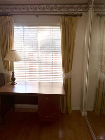 124 Gregory Ln, Vallejo, CA 94591