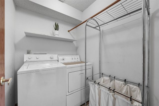 2060 Holiday Rd, Coralville, IA 52241