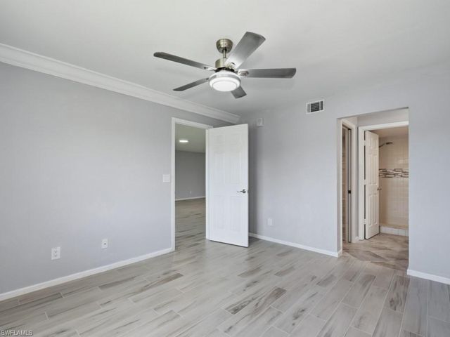 5784 Deauville CIR B204, Naples, FL 34112