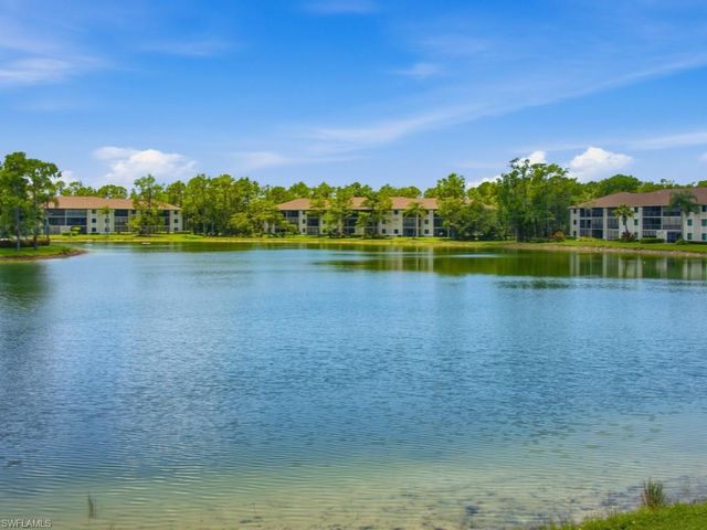 5784 Deauville CIR B204, Naples, FL 34112