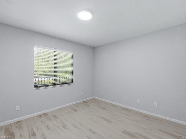5784 Deauville CIR B204, Naples, FL 34112