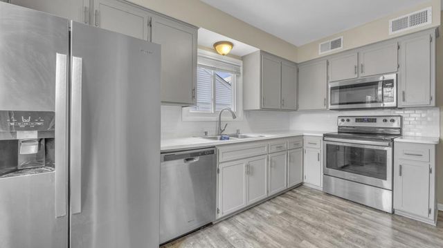 649 INDIANA AVENUE, West Bend, WI 53095