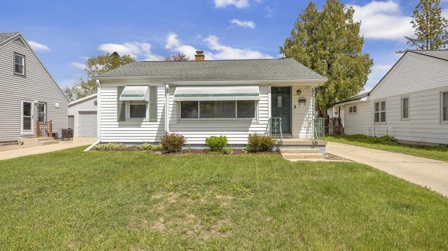 649 INDIANA AVENUE, West Bend, WI 53095