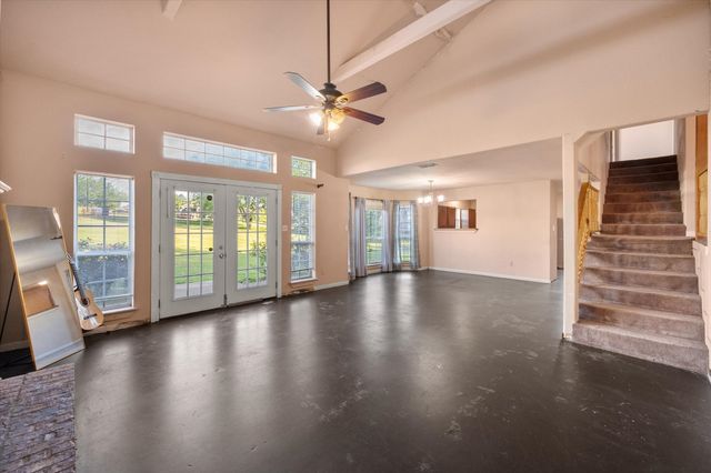134 County Road 3048, Corsicana, TX 75109
