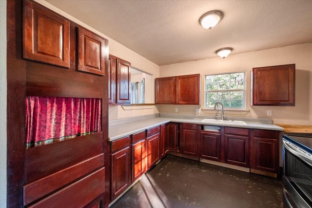 134 County Road 3048, Corsicana, TX 75109
