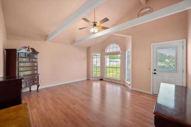 134 County Road 3048, Corsicana, TX 75109