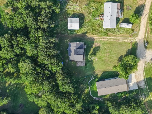 134 County Road 3048, Corsicana, TX 75109