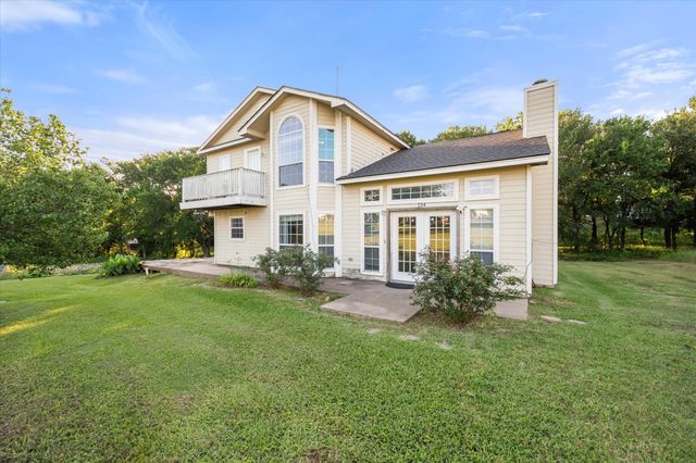 134 County Road 3048, Corsicana, TX 75109