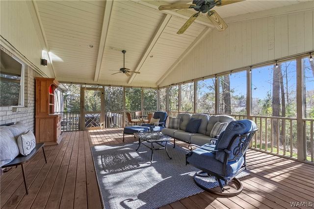 3700 Blackberry, Northport, AL 35473