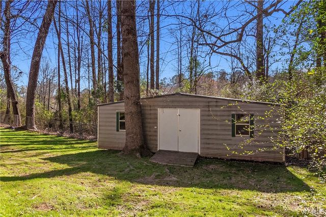 3700 Blackberry, Northport, AL 35473