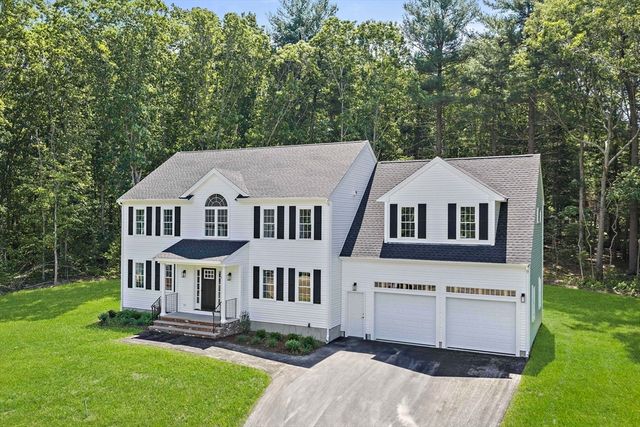 5 Clarendon, Holbrook, MA 02343