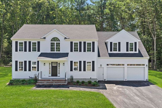 5 Clarendon, Holbrook, MA 02343