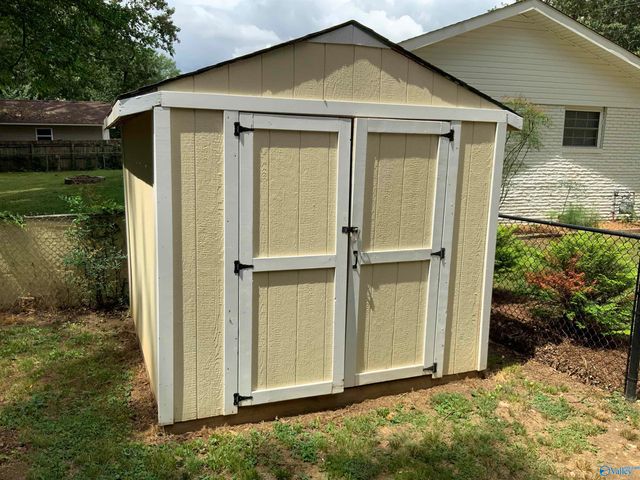 511 Delaney Road, Huntsville, AL 35806