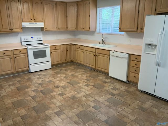 511 Delaney Road, Huntsville, AL 35806