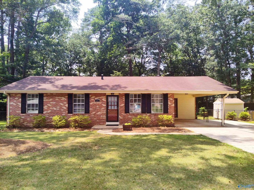 511 Delaney Road, Huntsville, AL 35806