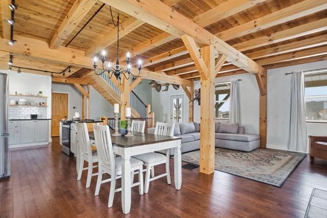 3879 Shamrock Drive, Lapeer, MI 48446