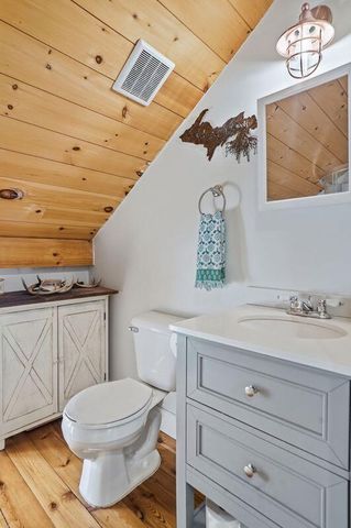 3879 Shamrock Drive, Lapeer, MI 48446