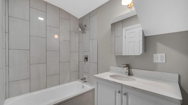 743 Buchanan Street, Gary, IN 46402
