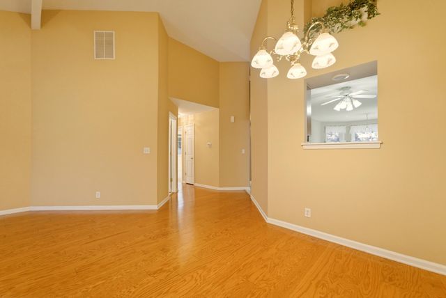 411 Pine Ridge Circle, Lowell, IN 46356