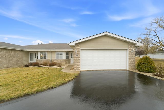 411 Pine Ridge Circle, Lowell, IN 46356