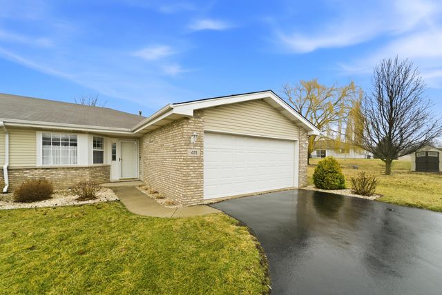 411 Pine Ridge Circle, Lowell, IN 46356