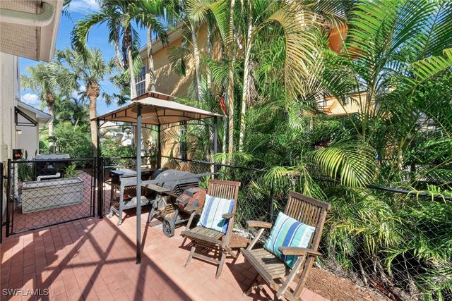 9261 Estero River CIR, Estero, FL 33928