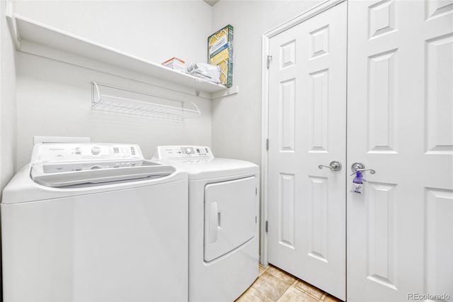 2250 S Vaughn Way 201, Aurora, CO 80014