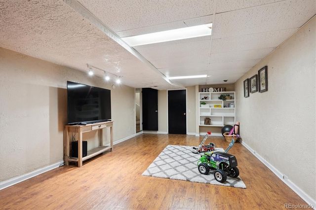 2276 S Dayton Street, Denver, CO 80231