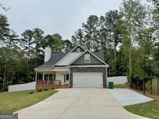 34 Chestnut Street, Lavonia, GA 30553