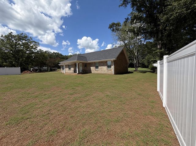 30 Whiteside Street, Spartanburg, SC 29301