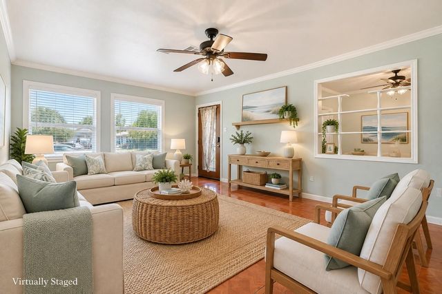 104 Bonita Avenue, Galveston, TX 77550