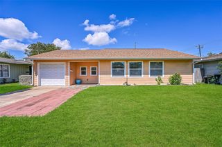 104 Bonita Avenue, Galveston, TX 77550